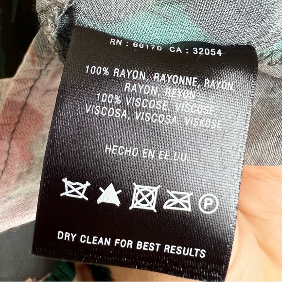 Anthropologie Meadow Rue 🌾 Colorful Flower Print Pleated Keyhole Back Tunic Top - Picture 6 of 16